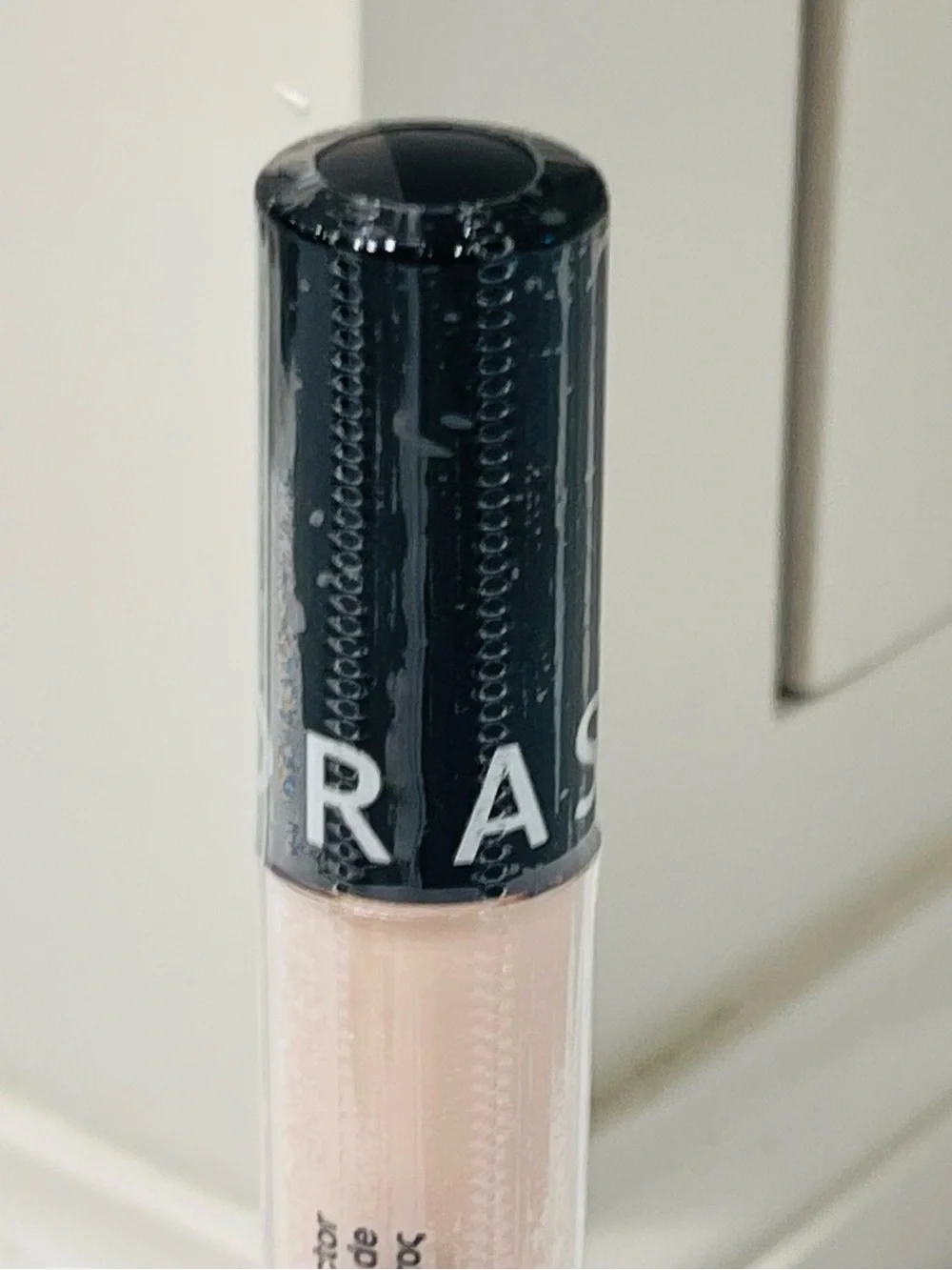NEW! Sephora Brightening Concealer Meringue NWT